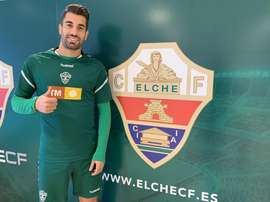 El Elche se lleva a Josema. Twitter/Elche