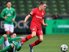 Florian Wirtz dejó buenas sensaciones en su debut. AFP