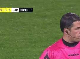El partido entre Frosinone y Parma llegó hasta el minuto 105. Captura/DAZN