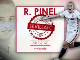 El Sevilla renueva a su máxima goleadora. SevillaFC