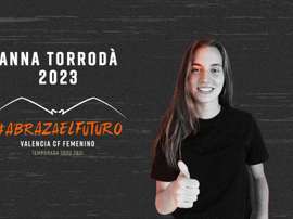 Torrodà firmó hasta el 30 de junio de 2023. Twitter/ValenciaCFFemenino