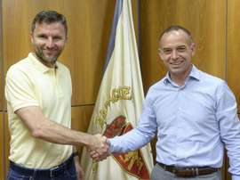 Arantegui prometió la llegada de un defensa. RealZaragoza