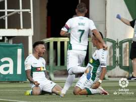 El Elche se ejercitó a puerta cerrada de cara al choque ante el Zaragoza. LaLiga