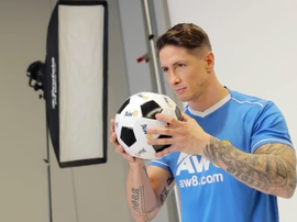 Las redes se preguntan si Torres pretende pasarse a la lucha libre... Captura/AW8/FernandoTorres