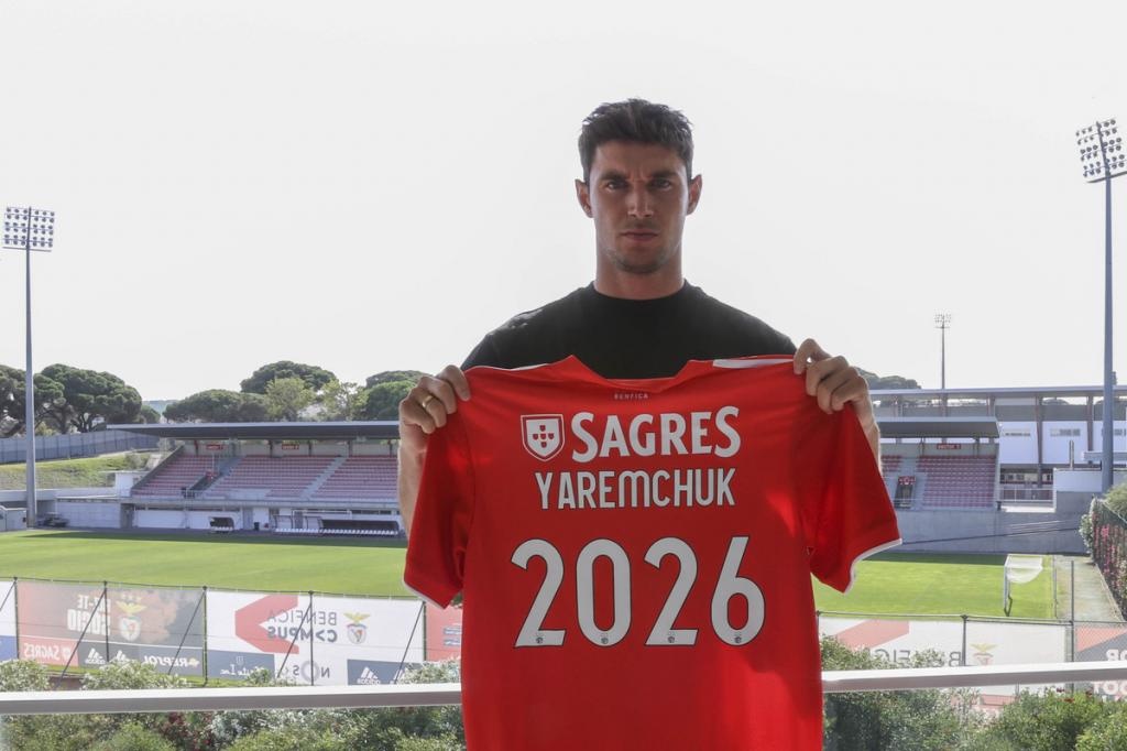 El Benfica oficializa la llegada de Yaremchuk