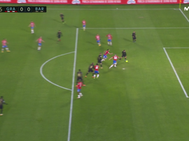 Griezmann aprovechó el pase de Soldado para poner el 0-1 entre protestas. Captura/MovistarLaLiga