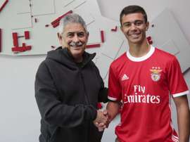 Henrique Araújo seguirá en el Benfica hasta 2024. SLBenfica