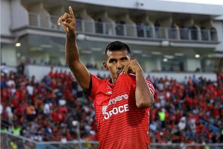The strongest x jorge wilstermann The strongest x jorge wilstermann