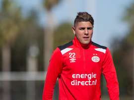 Maxi Romero, castigado por las lesiones. Twitter/PSV