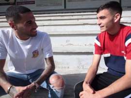 Pedri, Omar Mascarell y un cruce de caminos. Captura/LeaderbrockSports