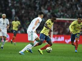 Mahrez entierra a Colombia en el balcón. SeleccionColombia