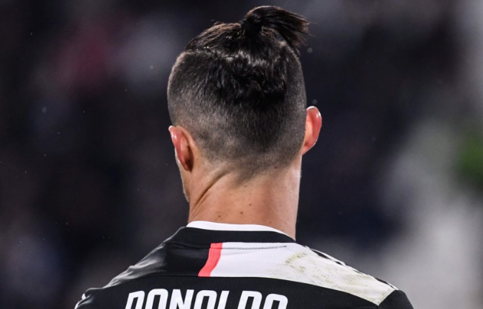 Les Coiffures Les Plus Etranges Des Footballeurs