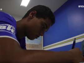 El hijo de Ronaldinho dio otro paso más de futuro. Captura/Cruzeiro
