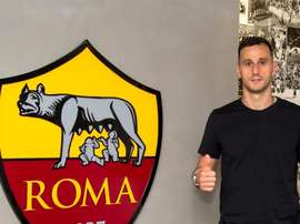 La Roma no quiere seguir con Kalinic. ASRoma