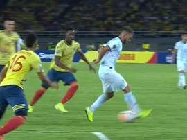 Mac Allister sacó la varita para remontar ante Colombia. Captura/TyCSports