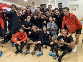 El defensa fue uno de los jugadores clave del Juvenil. Twitter/mlama22