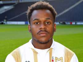Martin Recoe interesa a varios grandes de Inglaterra. Twitter/MKDons