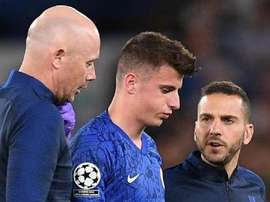 Mount se disculpó ante Lampard por poner en riesgo la salud de todos. AFP