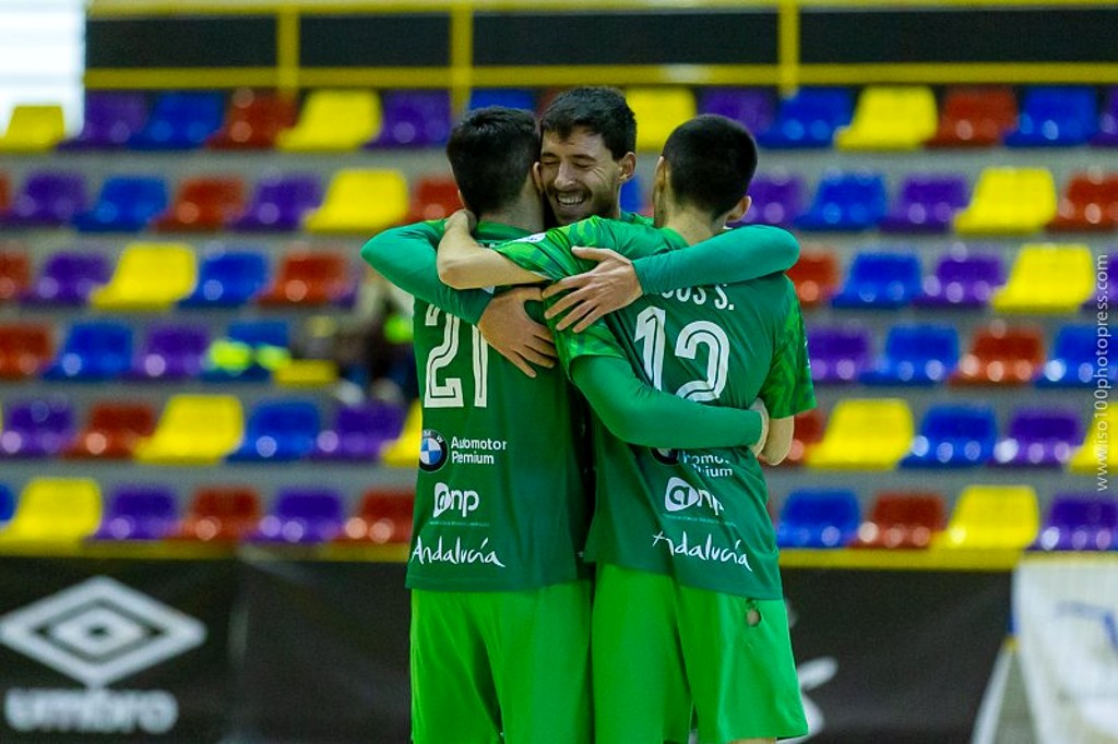 El BeSoccer CD UMA Antequera sigue con paso firme - BeSoccer