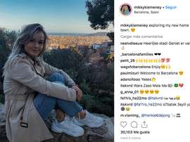 La chica de De Jong está en Barcelona descubriendo su hogar. Instagram/MikkyKiemeney