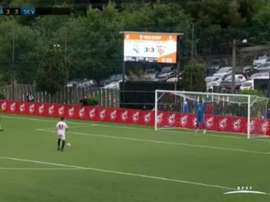 Golazo para dejar fuera al Real Madrid. Captura/Footters