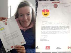 Enorme detalle de Bellerín con una jugadora lesionada de gravedad. Twitter/CorkCityFCWomen