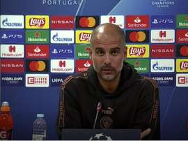 Guardiola, romántico en su rueda de prensa. Captura/HaytersTV