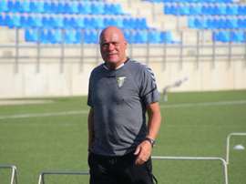 Calderé dijo adiós a su etapa como entrenador. Twitter/CFBadalona