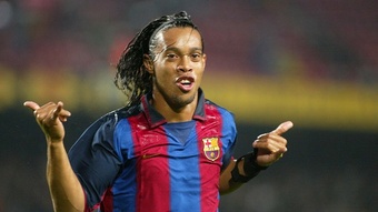 Ronaldinho revela cuál es el defensa más complicado al que se ha enfrentado