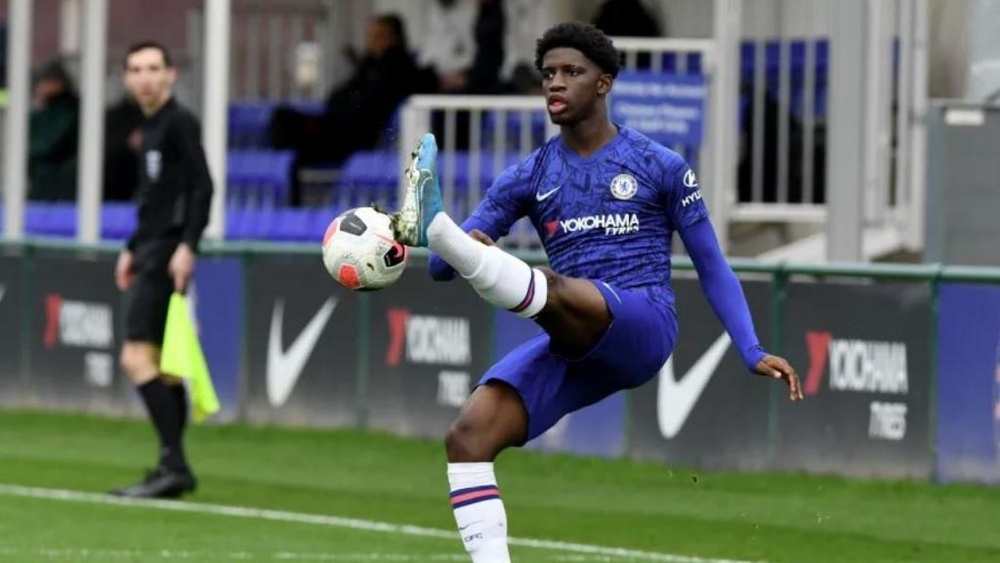 PSG e Bayern estão de olho no próximo Jadon Sancho. ChelseaFC