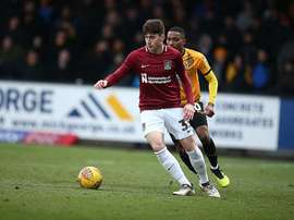 Scott Pollock ya es futbolista profesional. Twitter/ntfc