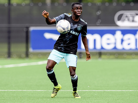 Solomon Bonnah puede continuar su desarrollo en Alemania. AjaxFC