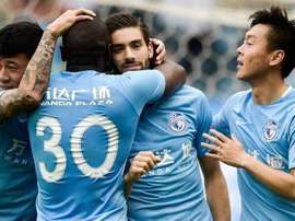 El Arsenal irá otra vez a por Carrasco en verano. DalianYifang