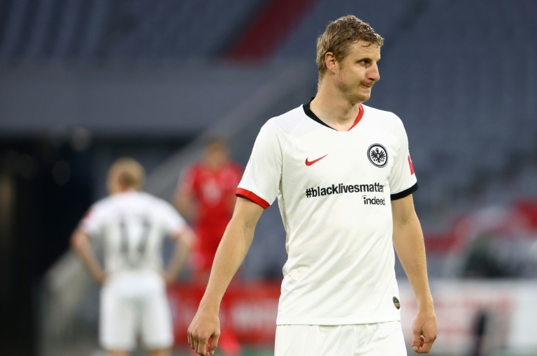 Frankfurt Wear Black Lives Matter Logo On Shirts In German Cup Semi