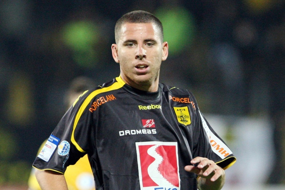 pic Footballer Arrested Drugs ex footballer arrested on suspicion of