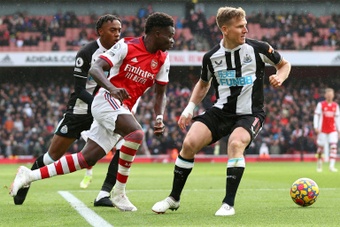 Arsenal brush aside Newcastle as Howe suffers first loss