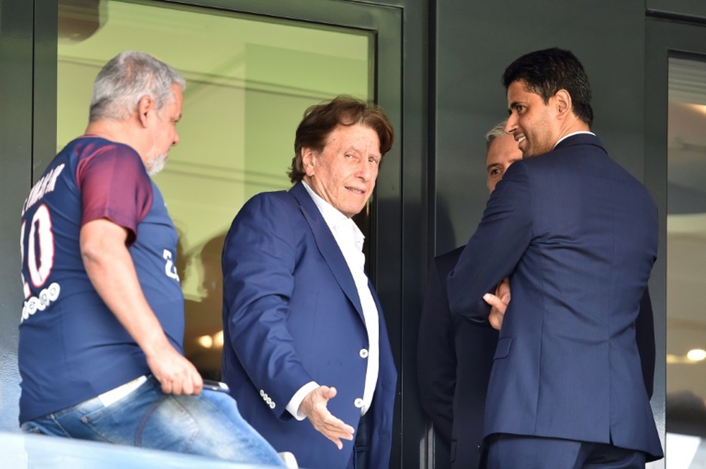 pic Pini Zahavi Net Worth super agent pini zahavi under scrutiny
