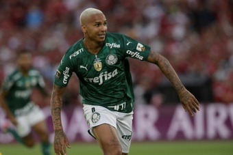 Deyverson grabs winner as Palmeiras retain Libertadores title