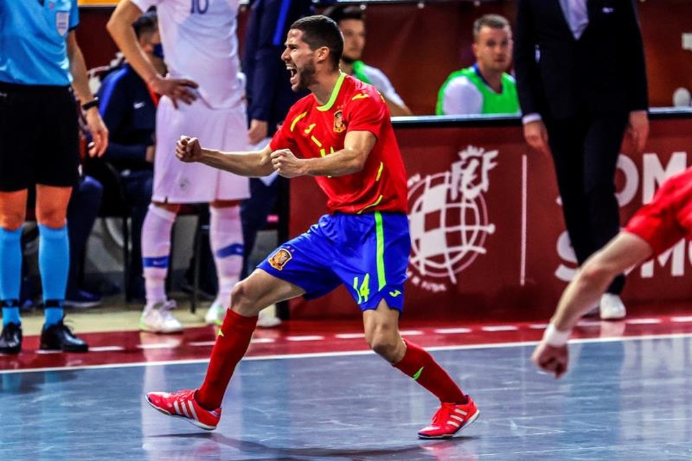 España da el golpe ante Eslovenia. EFE