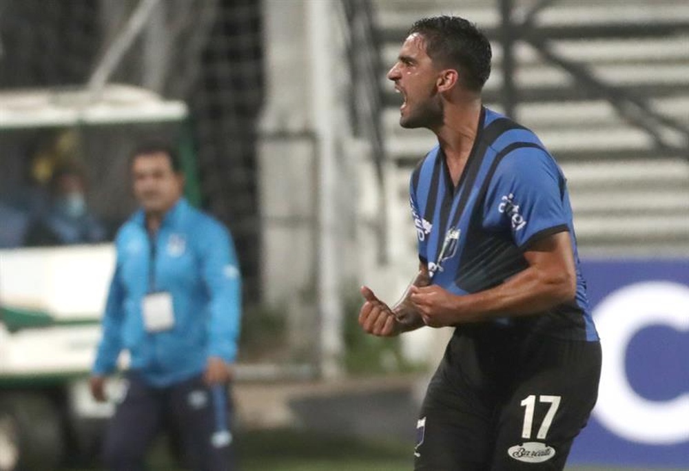 Liverpool espera hacer valer el 2-1 de la ida. EFE