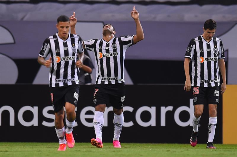 Atlético Mineiro ya manda en Brasil; Internacional golea a ...