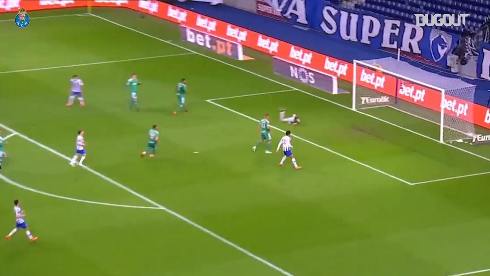 Marchesin set up Joao Mario with a sensational pass. DUGOUT