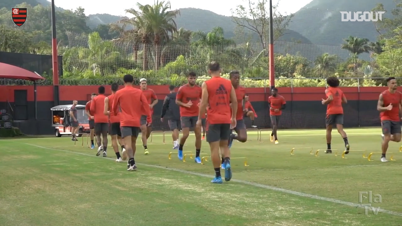 VÍDEO: Flamengo treina para encarar o Vasco; Pedro ...