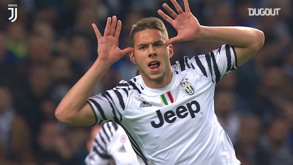 Il primo gol di Pjaca contro il Porto. Dugout
