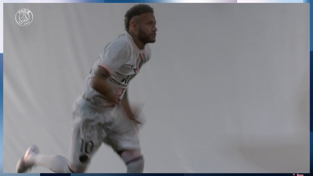 PSG unveil their 21-22 away kit. DUGOUT