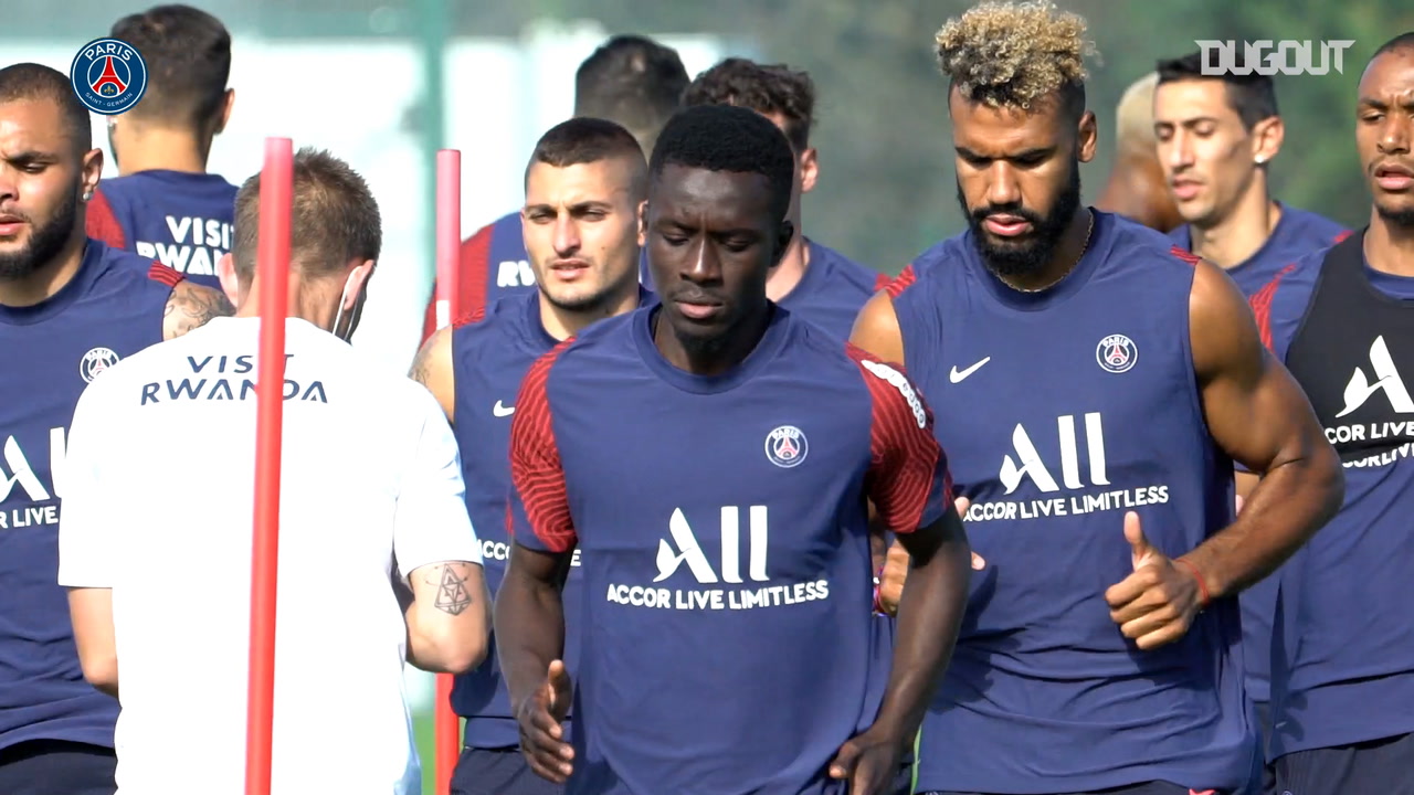 Focus On Idrissa Gueye In Paris Saint Germain Training