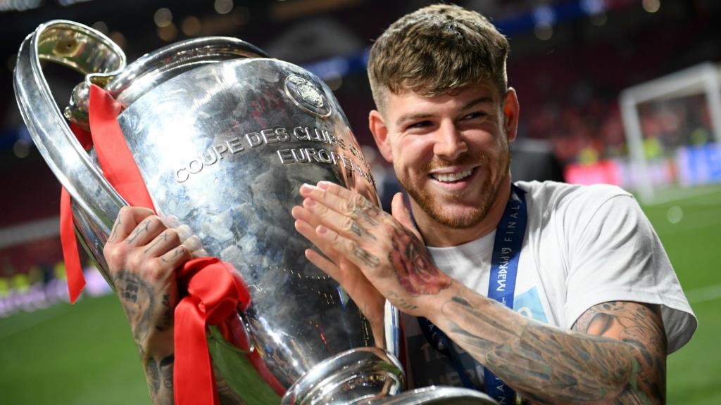 Moreno Joins Villarreal On Five Year Deal After Liverpool Departure