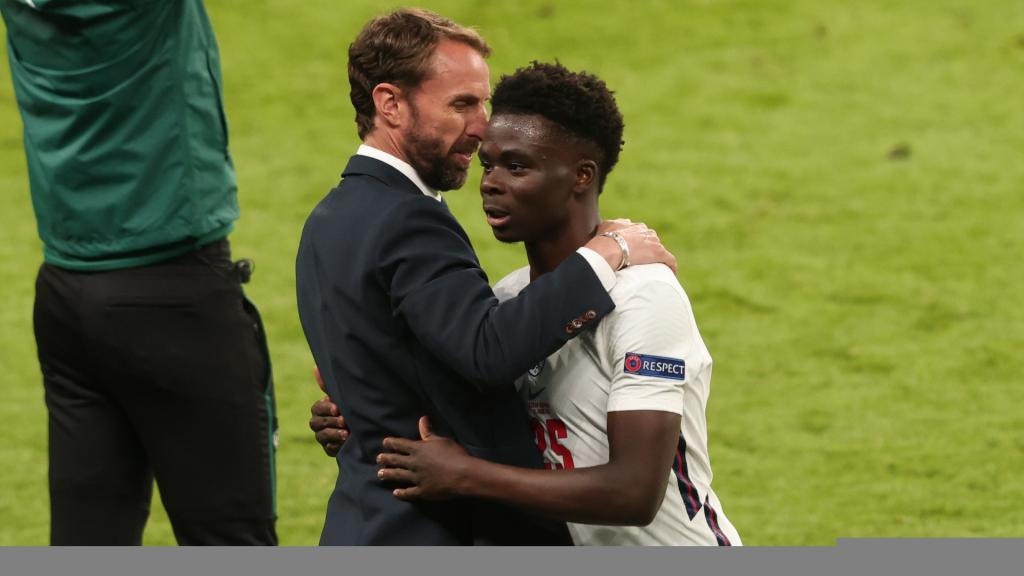 Southgate hails 'fabulous' Saka after standout showing in ...