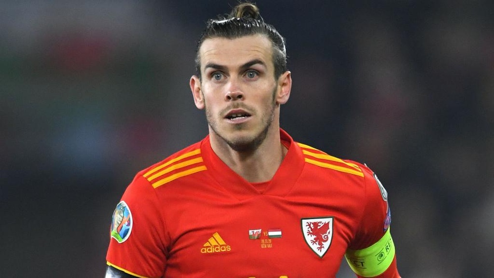 Bale included in Wales squad after Real Madrid omission
