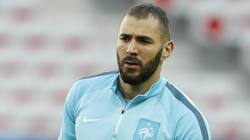 Por Que Benzema Nao E Convocado Pela Selecao Da Franca